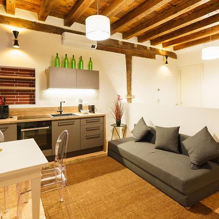 Domus Verona - Elegante Residenza Satiro エクステリア 写真