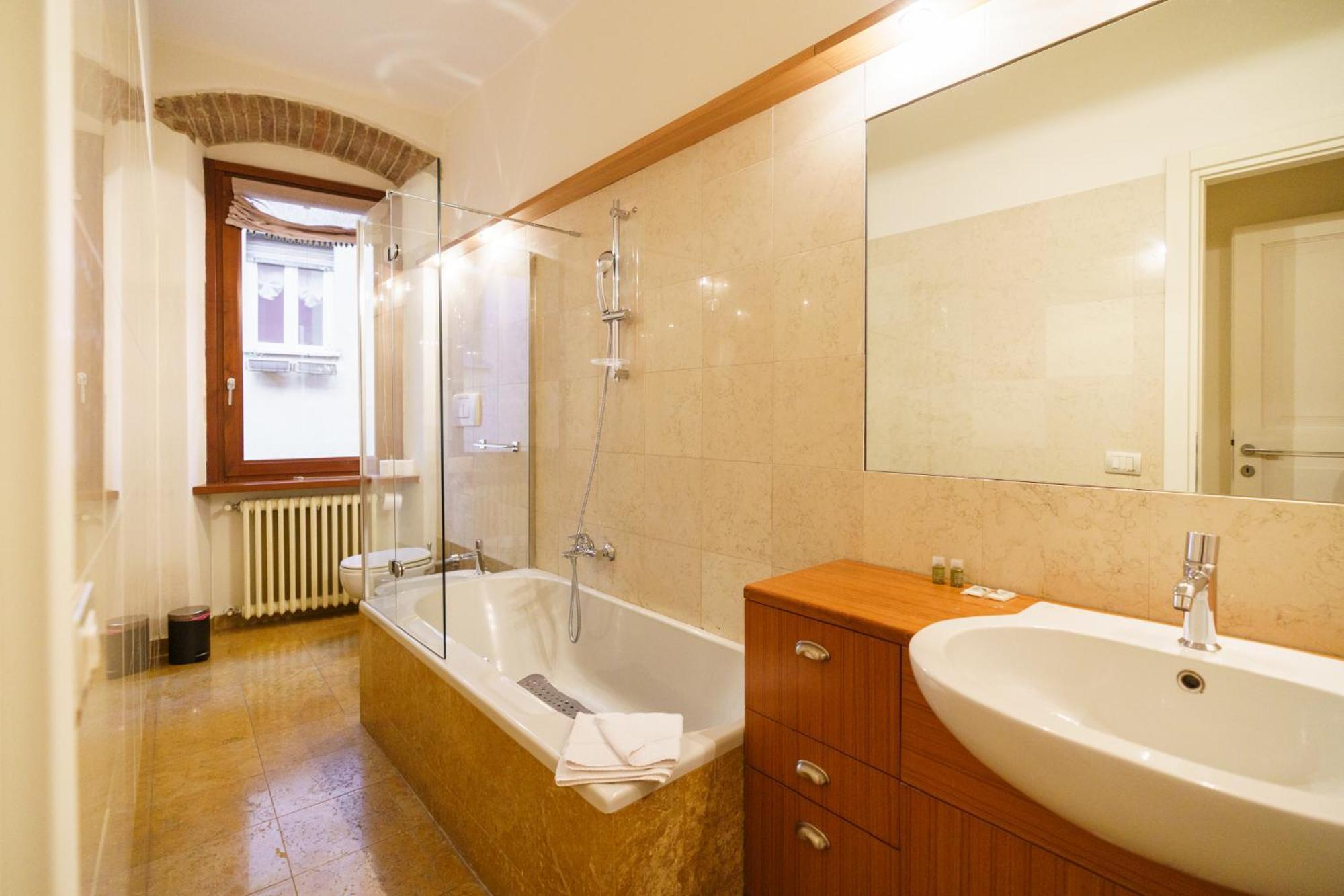 Domus Verona - Elegante Residenza Satiro 部屋 写真